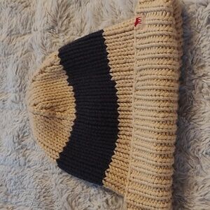 Abercrombie & Fitch beanie one size